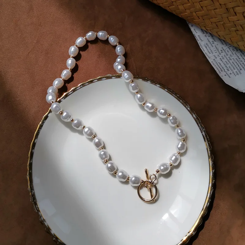 MINAR Elegant Simulated Pearl Pendant Necklaces for Women Gold Color Metal Geometric Chokers Necklace Wedding Bridal Jewelry
MINAR Elegant Simulated Pearl Pendant Necklaces for Women Gold Color Metal Geometric Chokers Necklace Wedding Bridal Jewelry
