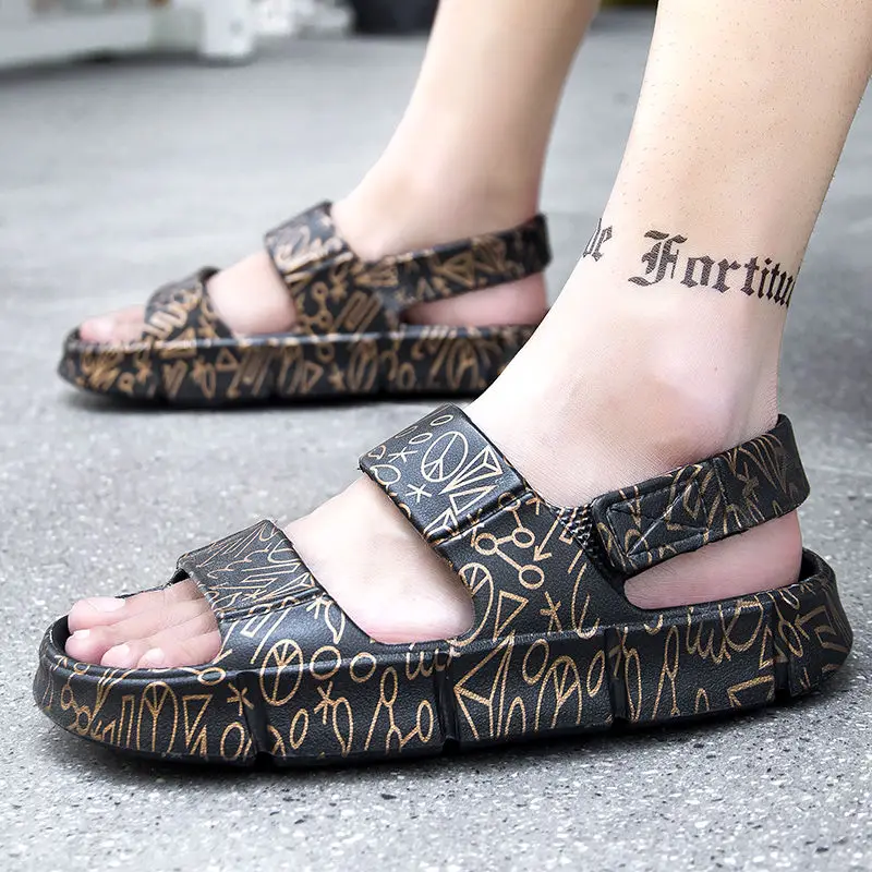 Sandal graffiti men's summer new outdoor anti-skid cool drag trend personality soft bottom sports beach shoes
Sandal graffiti men's summer new outdoor anti-skid cool drag trend personality soft bottom sports beach shoes