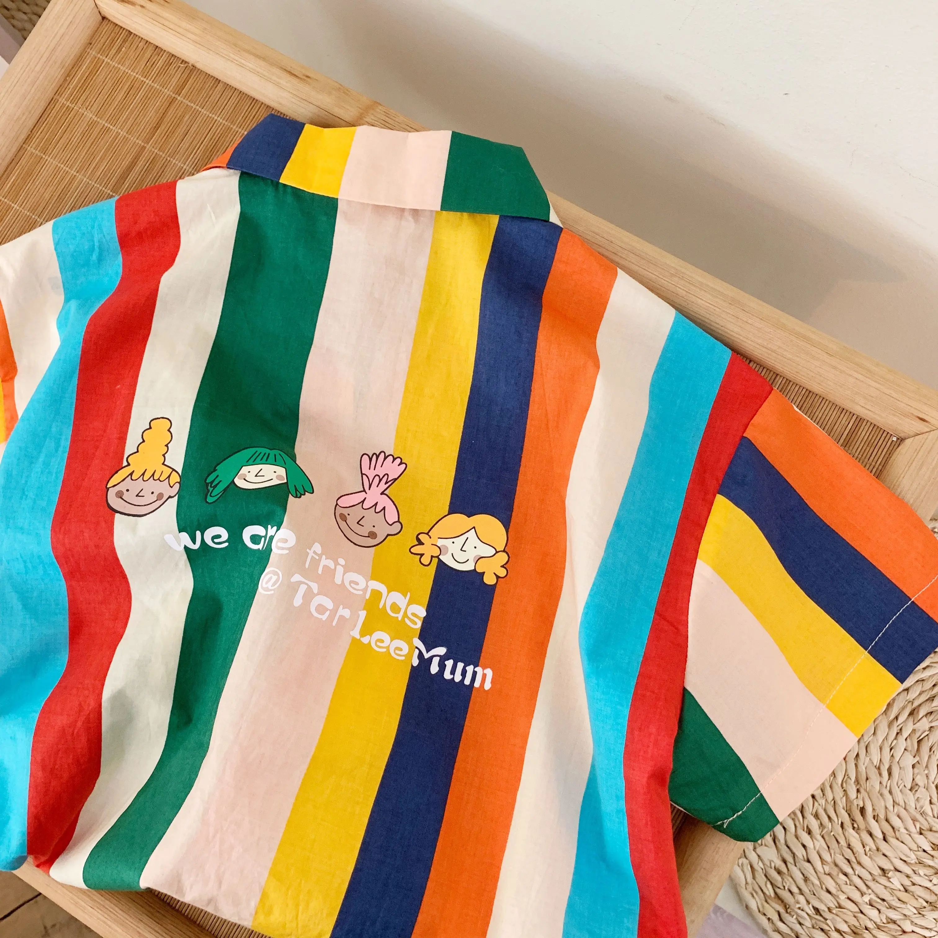 Children's Summer New Style Boys' Fashionable Casual Short Sleeved Shirt, children's Customized High-Quality Clothing
Children's Summer New Style Boys' Fashionable Casual Short Sleeved Shirt, children's Customized High-Quality Clothing