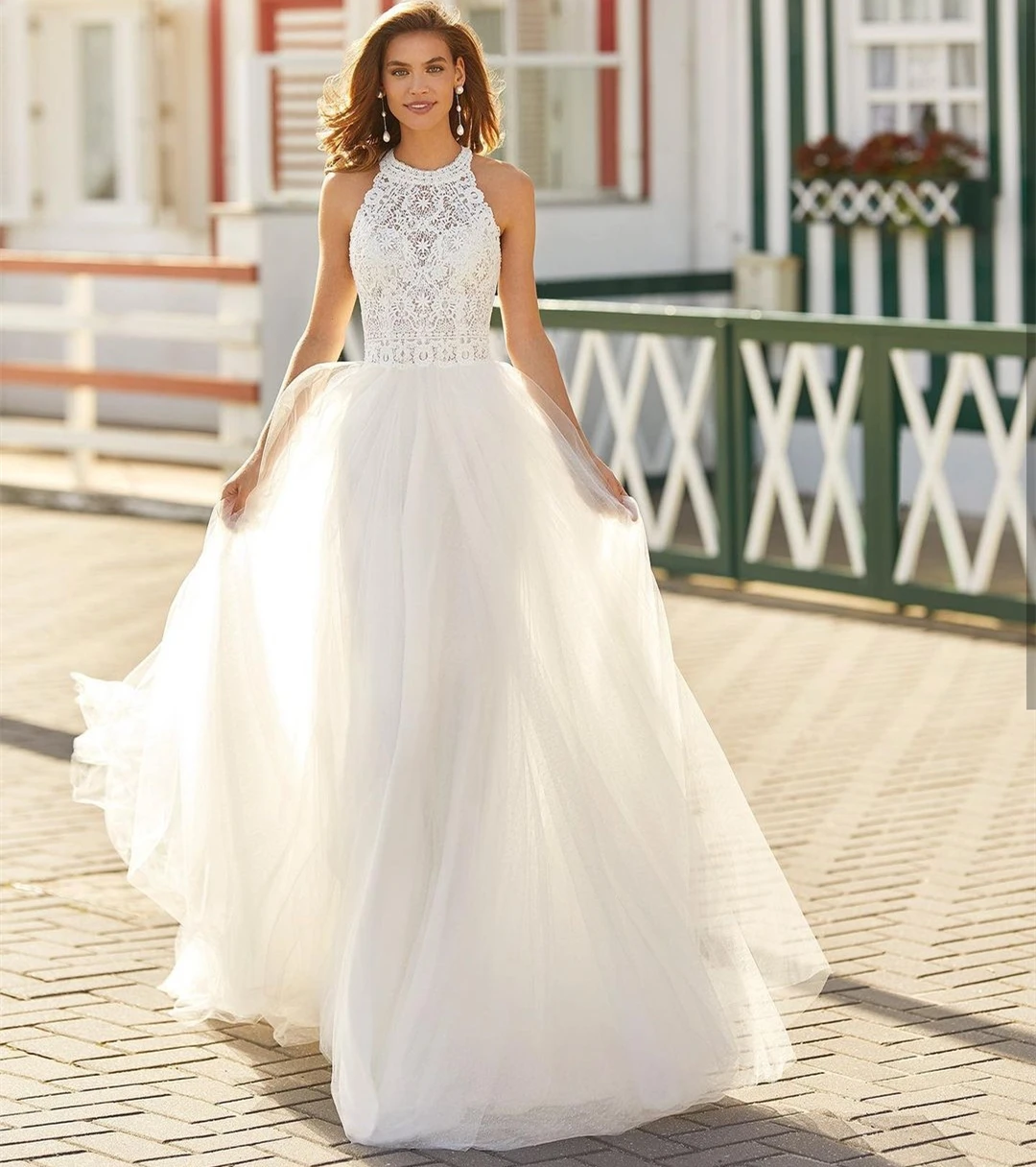 Boho Halter Neck Wedding Dress Lace Appliques Sleeveless Open Back Beach Bridal Gown Tulle A-Line Floor Length Vestidos De Novia
Boho Halter Neck Wedding Dress Lace Appliques Sleeveless Open Back Beach Bridal Gown Tulle A-Line Floor Length Vestidos De Novia