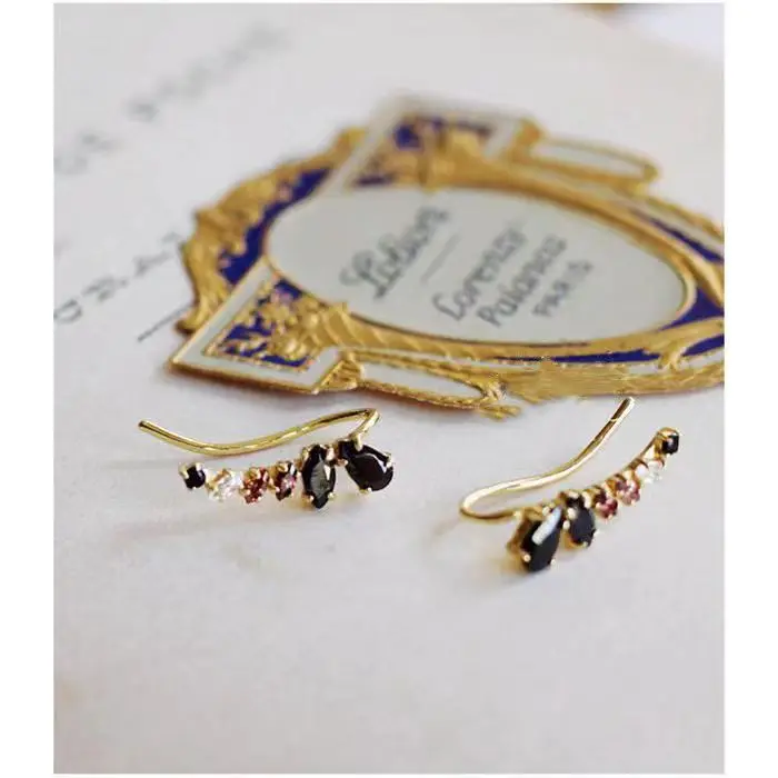 Inverse scale light s925 sterling silver inlaid wing leaf earrings black agate earrings small fresh and versatile
Inverse scale light s925 sterling silver inlaid wing leaf earrings black agate earrings small fresh and versatile