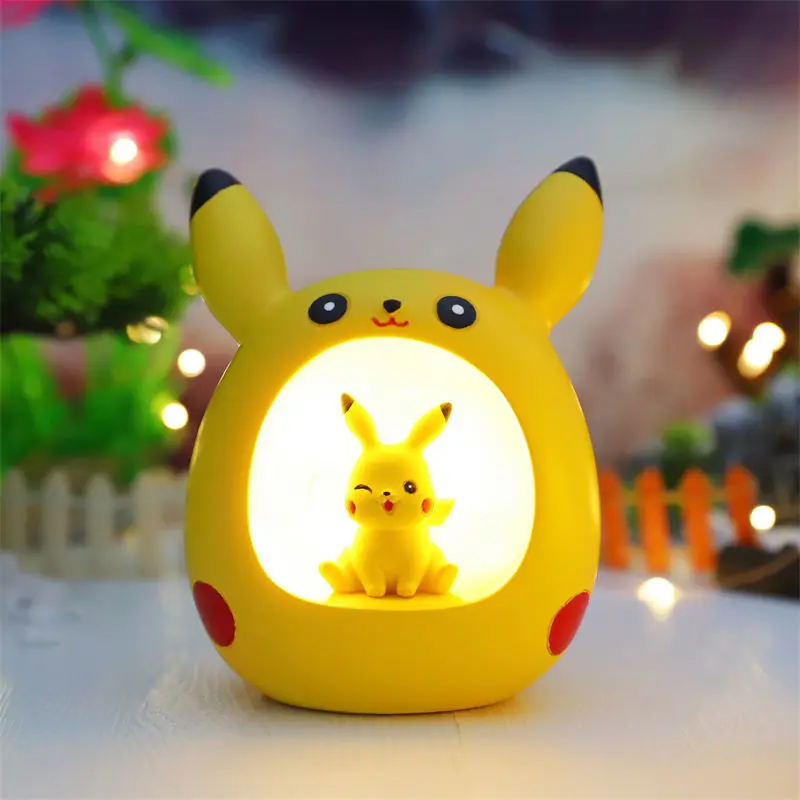 Ночник Пикачу в стиле покемон аниме Eevee Ins мультяшная настольная Светодиодная настольная лампа креативные карманные монстры игрушка украшение подарки на день рождения
Ночник Пикачу в стиле покемон аниме Eevee Ins мультяшная настольная Светодиодная настольная лампа креативные карманные монстры игрушка украшение подарки на день рождения
