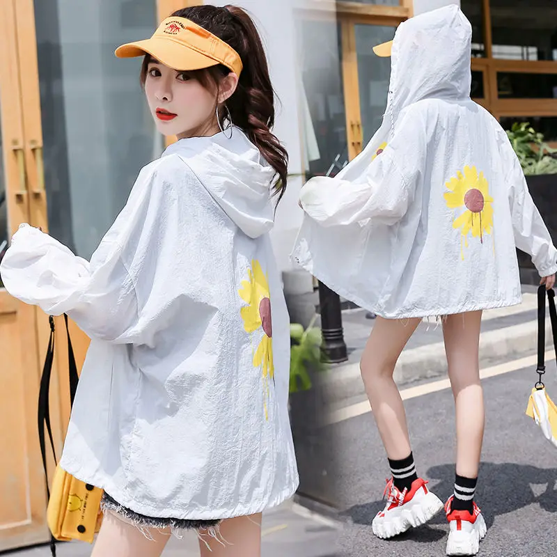Summer Woman Sun Protection Clothing Female Zip Up Hoodie Long Sleeve Outdoor Clothes Ladies Windbreaker with Pocket Jacket A04
Summer Woman Sun Protection Clothing Female Zip Up Hoodie Long Sleeve Outdoor Clothes Ladies Windbreaker with Pocket Jacket A04