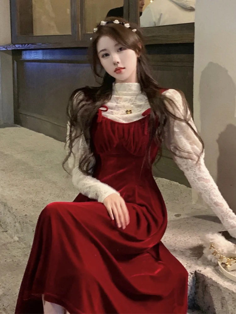 Red Elegant Dress Women New Year 2022 French Vintage Evening Party Midi Dresses Ladies Velvet Korean Style Strap Dresses Winter
Red Elegant Dress Women New Year 2022 French Vintage Evening Party Midi Dresses Ladies Velvet Korean Style Strap Dresses Winter