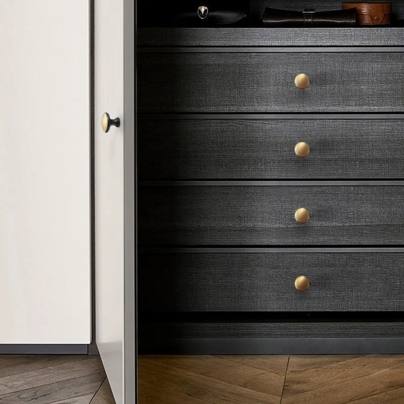 Nordic Vintage Furniture Handles Badge Door Knob Kitchen Drawer Pull Shoe Cabinet Hardware Pulls Bedroom Dresser Bar Handles
Nordic Vintage Furniture Handles Badge Door Knob Kitchen Drawer Pull Shoe Cabinet Hardware Pulls Bedroom Dresser Bar Handles