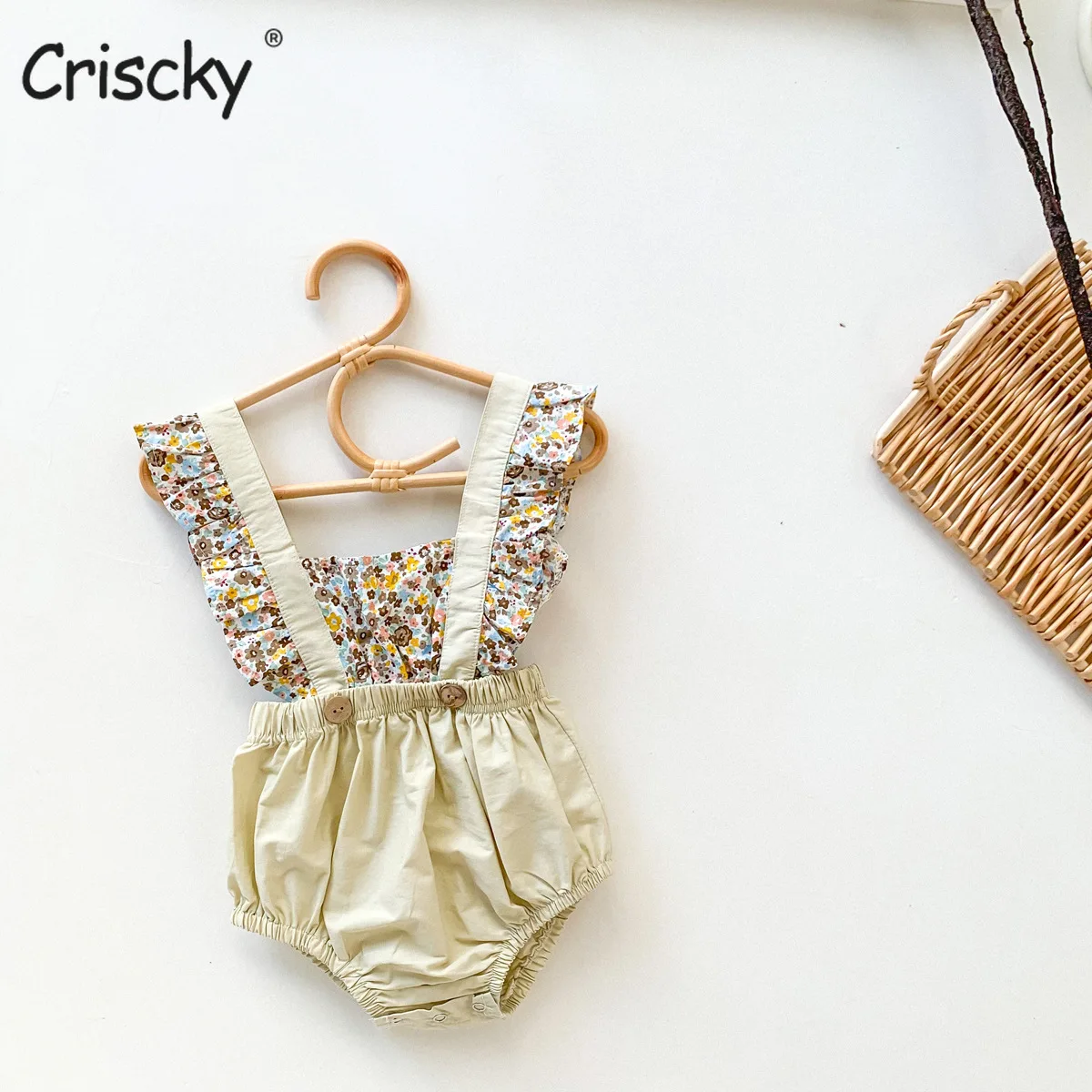 Criscky Summer Newborn Infant Romper Cotton Sleeveless Baby Boys Girls Romper Floral Print Onepiece Fashion Baby Clothing
Criscky Summer Newborn Infant Romper Cotton Sleeveless Baby Boys Girls Romper Floral Print Onepiece Fashion Baby Clothing