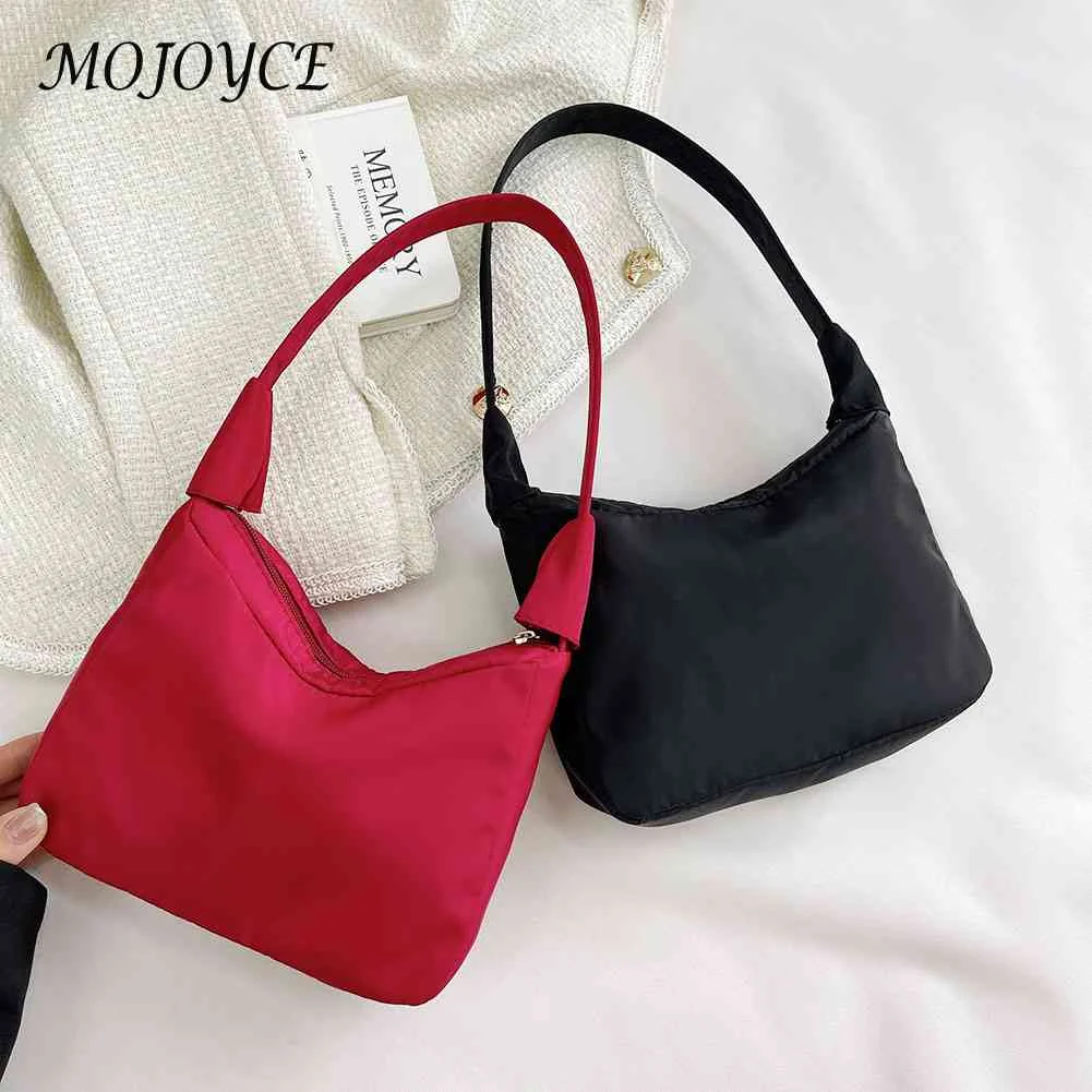 Women Shoulder Bag Fashion Nylon Zipper Handbag Purse Lady Casual Crescent Messenger Bag Daily Clutch for Outdoor Shopping
Women Shoulder Bag Fashion Nylon Zipper Handbag Purse Lady Casual Crescent Messenger Bag Daily Clutch for Outdoor Shopping