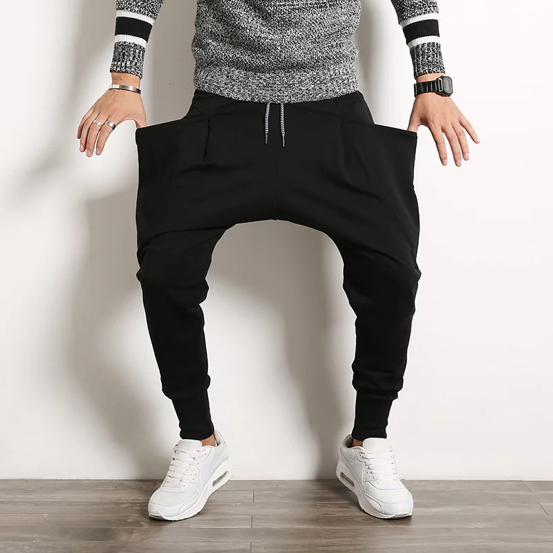 Men's New Hip Hop Trend Trousers Europe and The United States Loose Solid Color Feet Street Sports Leisure Harem Pants
Men's New Hip Hop Trend Trousers Europe and The United States Loose Solid Color Feet Street Sports Leisure Harem Pants