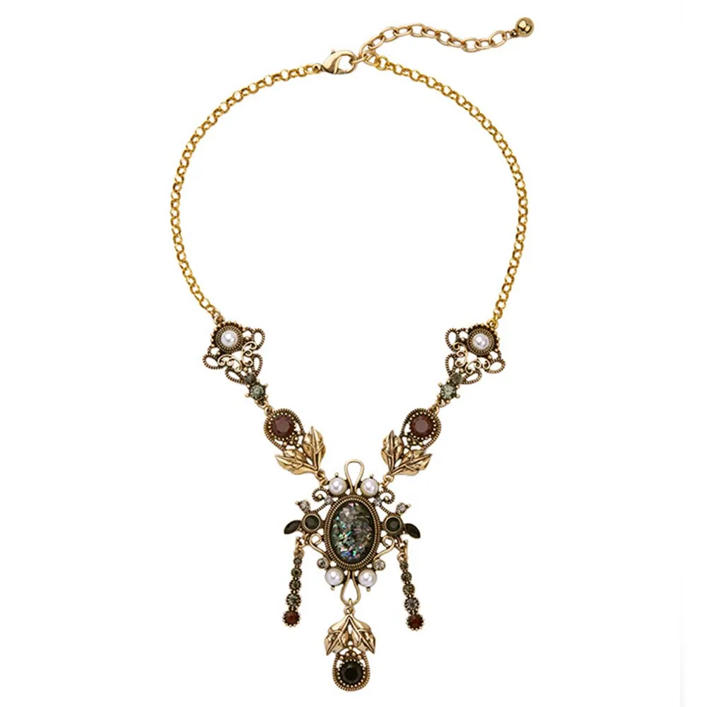 European And American Fashion Exquisite Retro Temperament Pendant Elegant Flowers Ladies Luxury Necklace
European And American Fashion Exquisite Retro Temperament Pendant Elegant Flowers Ladies Luxury Necklace