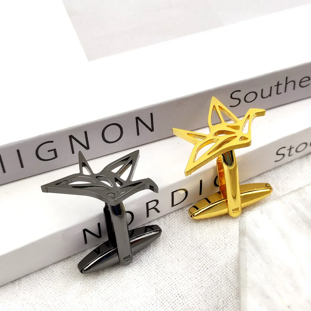 New Stainless Steel Cufflinks for Mens Personalized Thousand Paper Cranes Shaped Gold Buttons Jewelry Gemelos Para Hombre Camisa
New Stainless Steel Cufflinks for Mens Personalized Thousand Paper Cranes Shaped Gold Buttons Jewelry Gemelos Para Hombre Camisa
