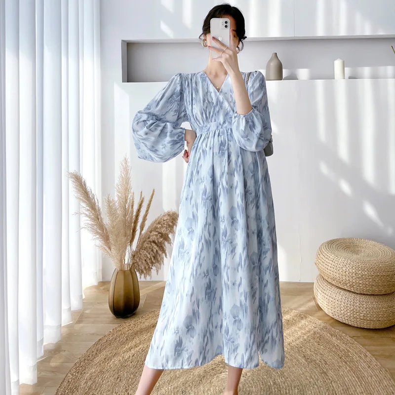 CARECODE Fashion Maternity Dress Spring V-neck Chiffon Printed Loose Long Elegant Dresses For Women Pregnancy Clothes
CARECODE Fashion Maternity Dress Spring V-neck Chiffon Printed Loose Long Elegant Dresses For Women Pregnancy Clothes