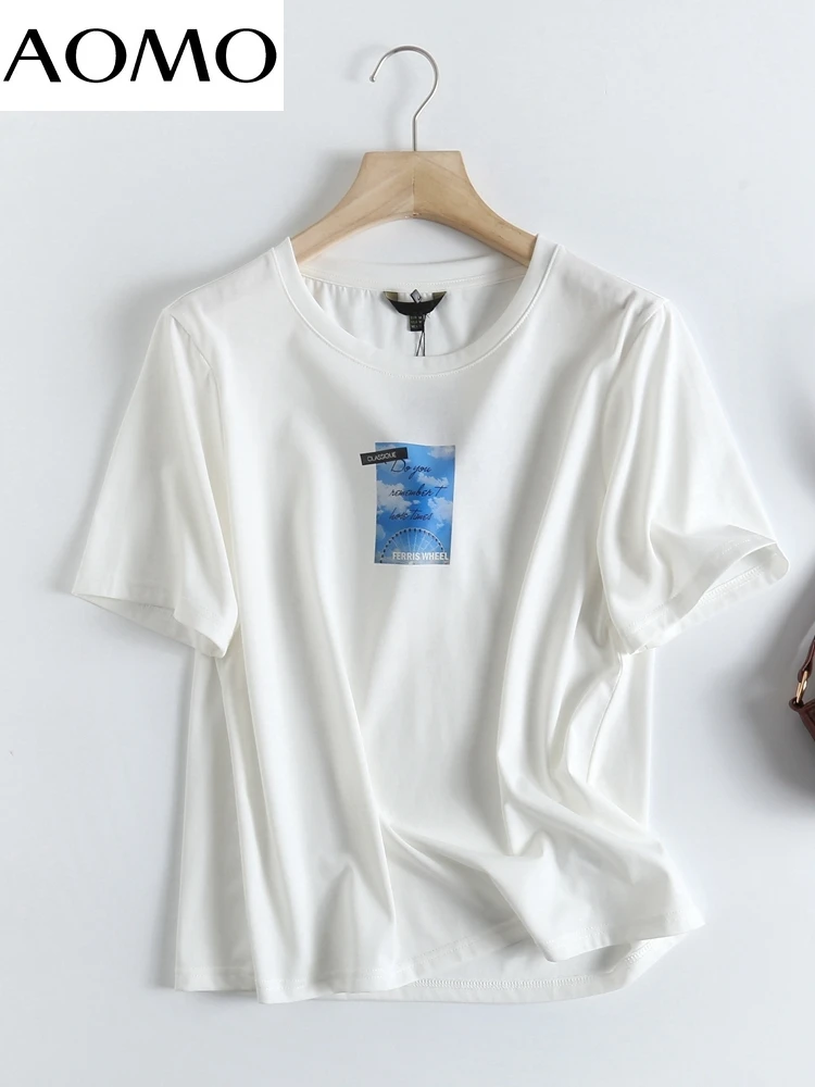 Женская футболка с коротким рукавом, круглым вырезом и принтом
Женская футболка с коротким рукавом, круглым вырезом и принтом