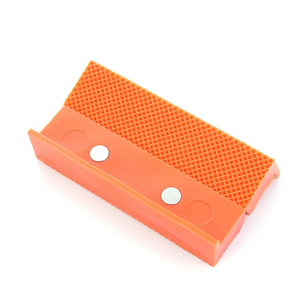 Brand New Durable Hot Sale Protable Useful Jaw Pads Bench Vice Pad Jaw Rubber Accessories High Quality Magnetic
Brand New Durable Hot Sale Protable Useful Jaw Pads Bench Vice Pad Jaw Rubber Accessories High Quality Magnetic