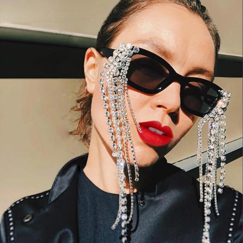Women's Sunglasses Sun Protection Uv Protection Fashion Personality Tassel Diamond Sunglasses Street Shoot Catwalk Party Glasses
Women's Sunglasses Sun Protection Uv Protection Fashion Personality Tassel Diamond Sunglasses Street Shoot Catwalk Party Glasses