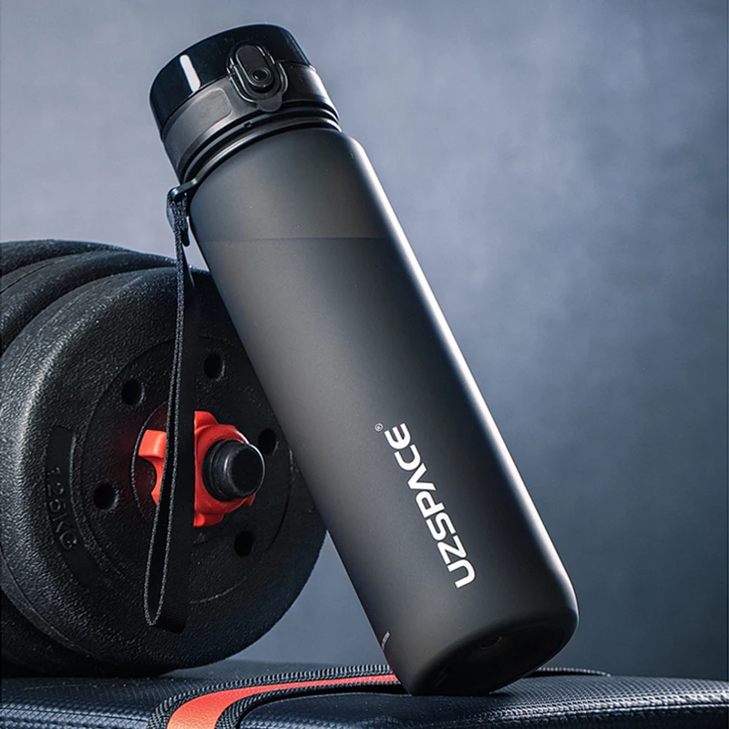 Hot Sale Sports Water Bottle 500/1000ML Protein Shaker Outdoor Travel Portable Leakproof Drinkware Plastic Drink Bottle BPA Free
Hot Sale Sports Water Bottle 500/1000ML Protein Shaker Outdoor Travel Portable Leakproof Drinkware Plastic Drink Bottle BPA Free