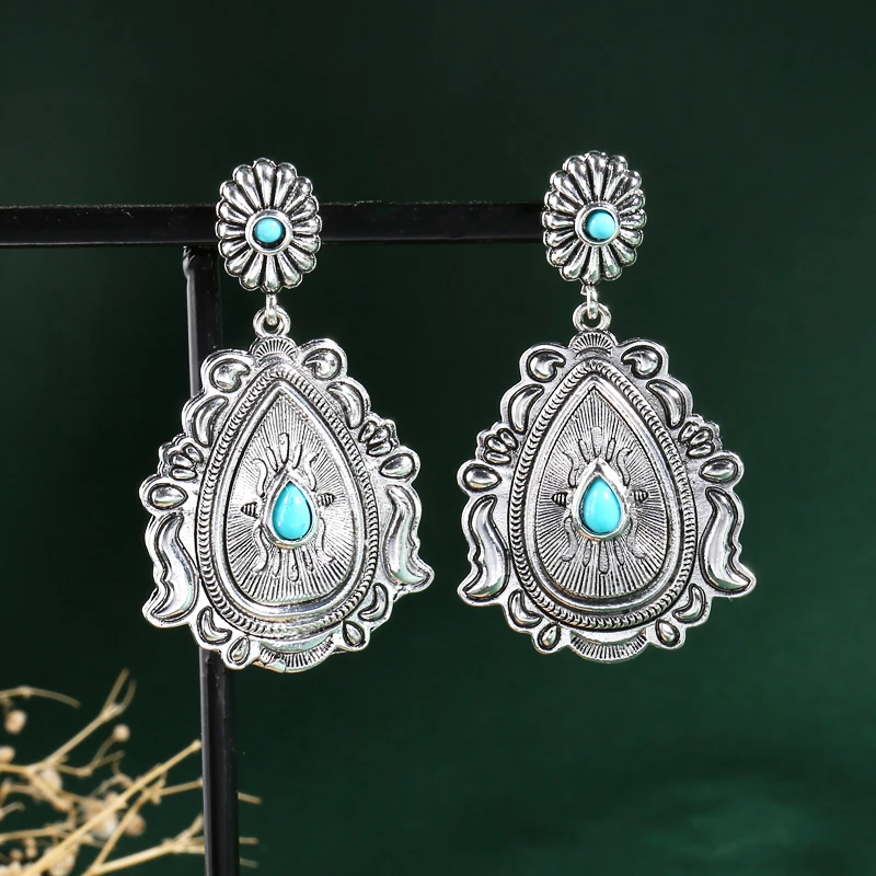 Vintage Engraving Flower Water Drop Earrings for Women Charm Wedding Engagement Party Jewelry Bohemia Ethnic Earrings Wholesale
Vintage Engraving Flower Water Drop Earrings for Women Charm Wedding Engagement Party Jewelry Bohemia Ethnic Earrings Wholesale