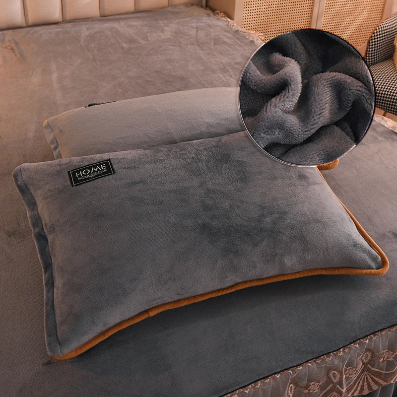 Coral Pillow Decoration Pillows Cover Velvet Cover Car Warm Thickening Pillowcase Winter Fleece Throw Home Flannel Cushion
Coral Pillow Decoration Pillows Cover Velvet Cover Car Warm Thickening Pillowcase Winter Fleece Throw Home Flannel Cushion