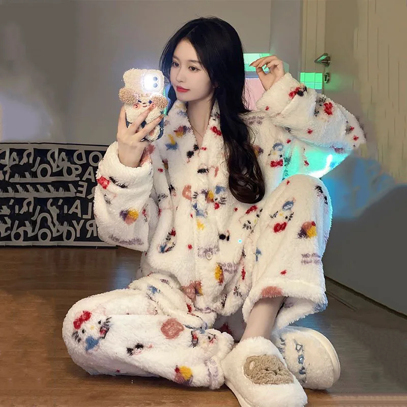 2022 New Kawaii Sanrio Pajamas Kuromi My Melody Y2K Cute Cartoon Pajamas Flannel Cardigan Warm and Thick Home Girls Gifts
2022 New Kawaii Sanrio Pajamas Kuromi My Melody Y2K Cute Cartoon Pajamas Flannel Cardigan Warm and Thick Home Girls Gifts