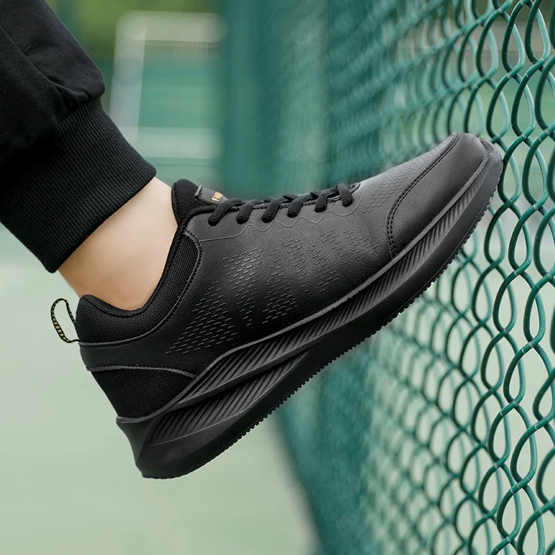 Y383 Designer Man Leather Shoe High Quality Spring PU Lace-up Outdoor Lightweight Trend Casual Sneaker Leisure Male Running Shoe
Y383 Designer Man Leather Shoe High Quality Spring PU Lace-up Outdoor Lightweight Trend Casual Sneaker Leisure Male Running Shoe