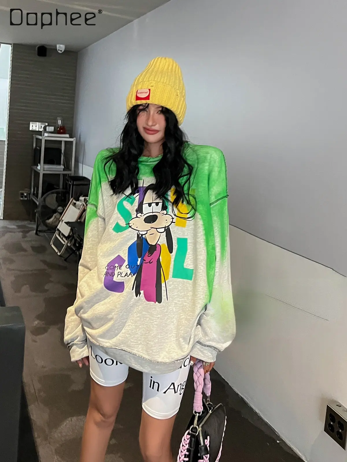 Spring and Autumn Cartoon Hand Painted Long-Sleeved Sweatshirts Women's Fashion Brand Mid-Length Age-Reducing Pullover HoodieTop
Spring and Autumn Cartoon Hand Painted Long-Sleeved Sweatshirts Women's Fashion Brand Mid-Length Age-Reducing Pullover HoodieTop