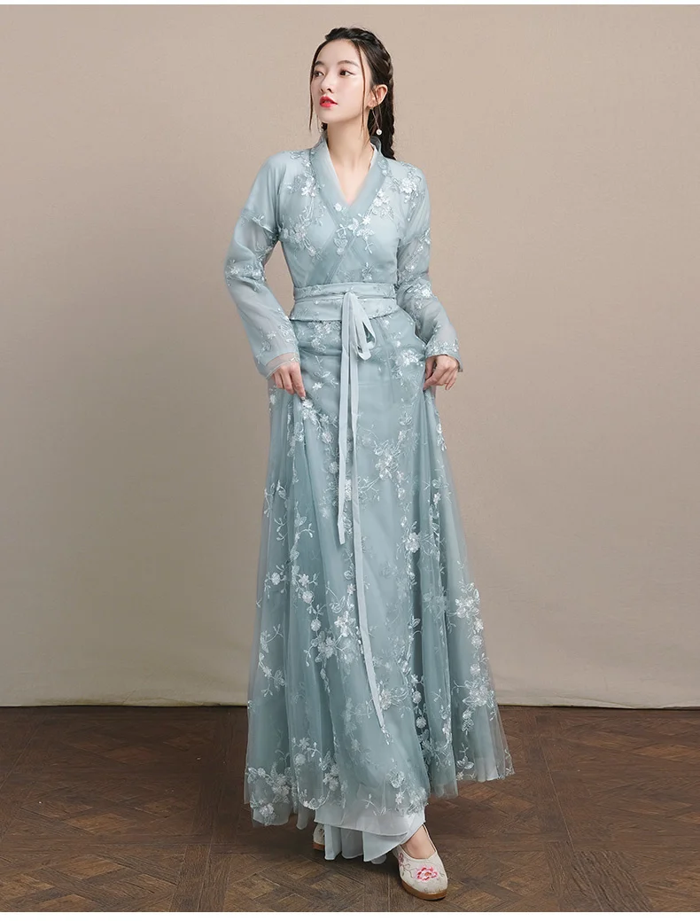 Оригинальный Женский костюм для косплея Hanfu, кружевная вышивка, супер Сказочный китайский традиционный костюм, одежда для народных танцев и сцены
Оригинальный Женский костюм для косплея Hanfu, кружевная вышивка, супер Сказочный китайский традиционный костюм, одежда для народных танцев и сцены