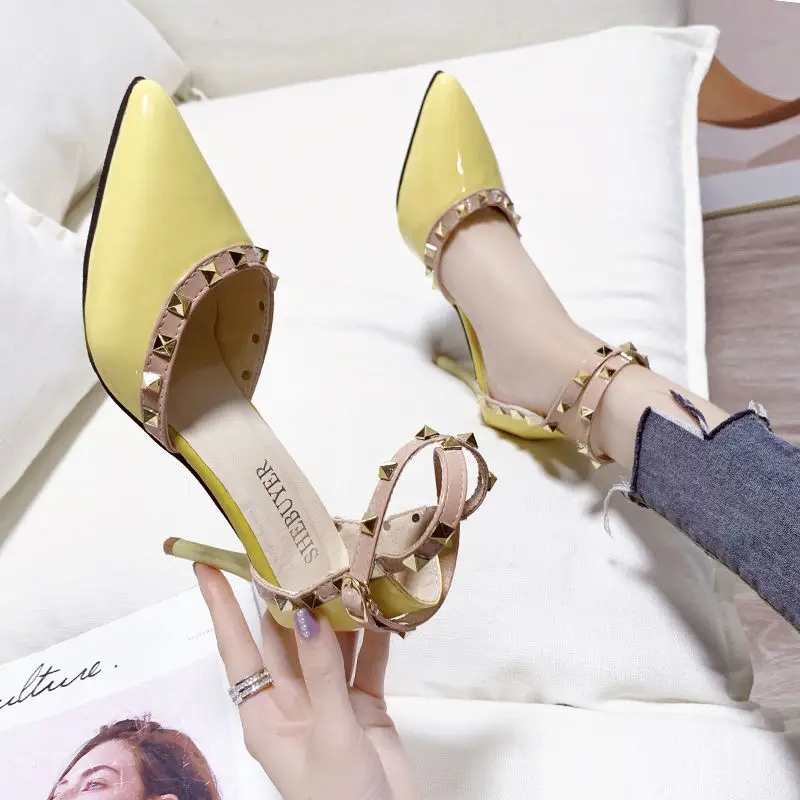 Luxury Sandals Women Designers Rivet High Heels Women Sexy Baotou Stiletto Pointed Single Shoes Women 2023 New Party Dress Shoes
Luxury Sandals Women Designers Rivet High Heels Women Sexy Baotou Stiletto Pointed Single Shoes Women 2023 New Party Dress Shoes