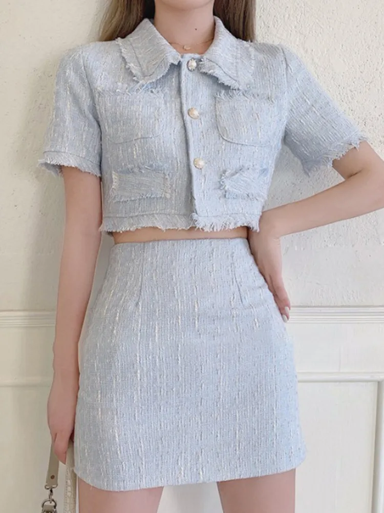 High Quality Female Elegant Skirt Suit 2022 New Fashion Tweed Two Piece Set Women Crop Top Mini Skirt Set Two Piece Outfits
High Quality Female Elegant Skirt Suit 2022 New Fashion Tweed Two Piece Set Women Crop Top Mini Skirt Set Two Piece Outfits