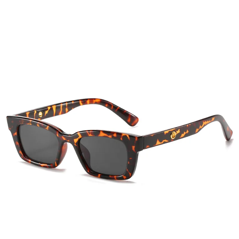 2022 New Women Rectangle Vintage Sunglasses Brand Designer Retro Points Sun Glasses Female Lady Eyeglass Cat Eye Goggles
2022 New Women Rectangle Vintage Sunglasses Brand Designer Retro Points Sun Glasses Female Lady Eyeglass Cat Eye Goggles