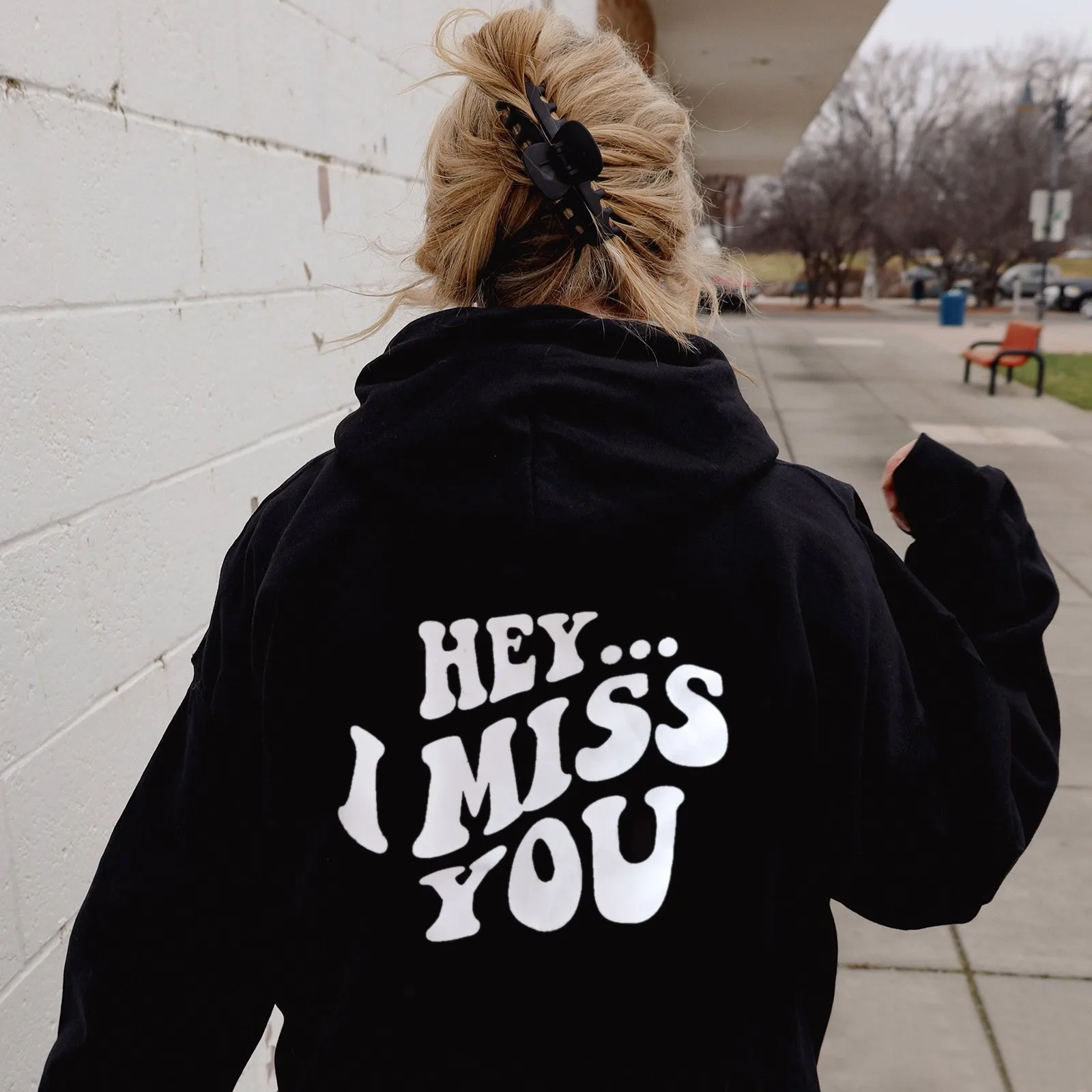 Женская толстовка с капюшоном и принтом надписей I MISS YOU, свитшот с длинным рукавом и капюшоном, пуловер, топы, худи с графическим принтом на завязках на осень и зиму
Женская толстовка с капюшоном и принтом надписей I MISS YOU, свитшот с длинным рукавом и капюшоном, пуловер, топы, худи с графическим принтом на завязках на осень и зиму