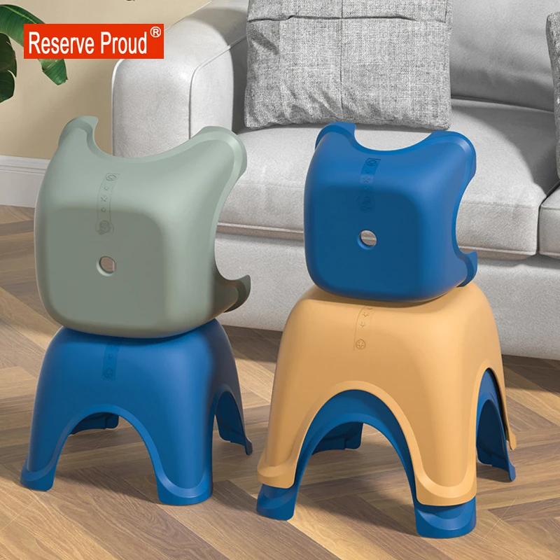 Home Furniture Small Square Stool Living Room Bathroom Thickened Shoe Changing Low Foldable Plastic Small Stool for Kindergarten 
Home Furniture Small Square Stool Living Room Bathroom Thickened Shoe Changing Low Foldable Plastic Small Stool for Kindergarten