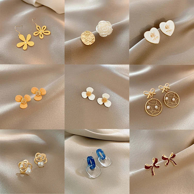 2022 New Ins Style Summer Simple Flower Love Earrings Female Personality Sen Fresh Earrings S925 Silver Needle
2022 New Ins Style Summer Simple Flower Love Earrings Female Personality Sen Fresh Earrings S925 Silver Needle