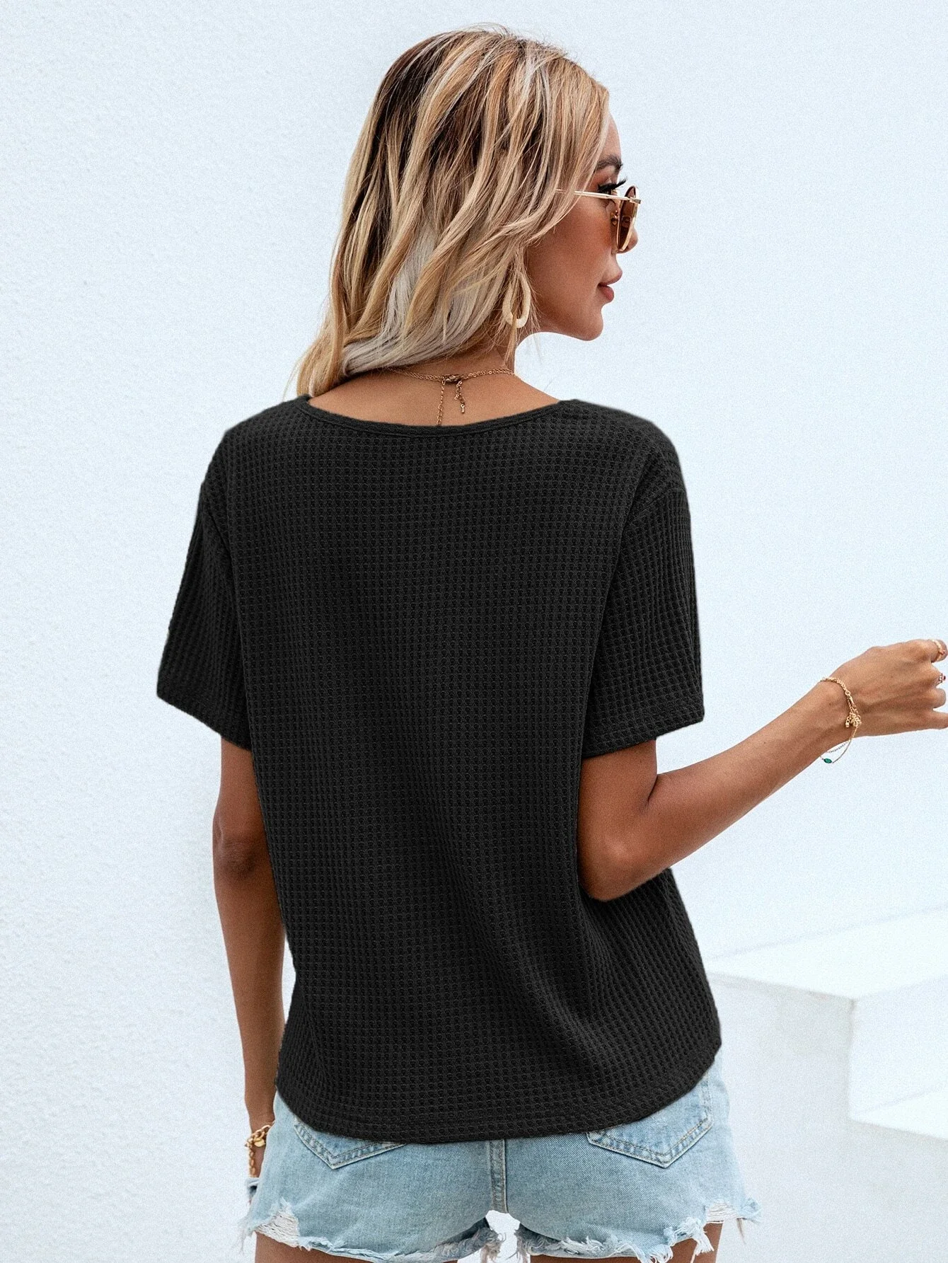 oversized Tee Shirt 7 Solid Color Basic T-shirts Women Casual Harajuku Summer long white black Tops Korean Hipster White T Shirt
oversized Tee Shirt 7 Solid Color Basic T-shirts Women Casual Harajuku Summer long white black Tops Korean Hipster White T Shirt