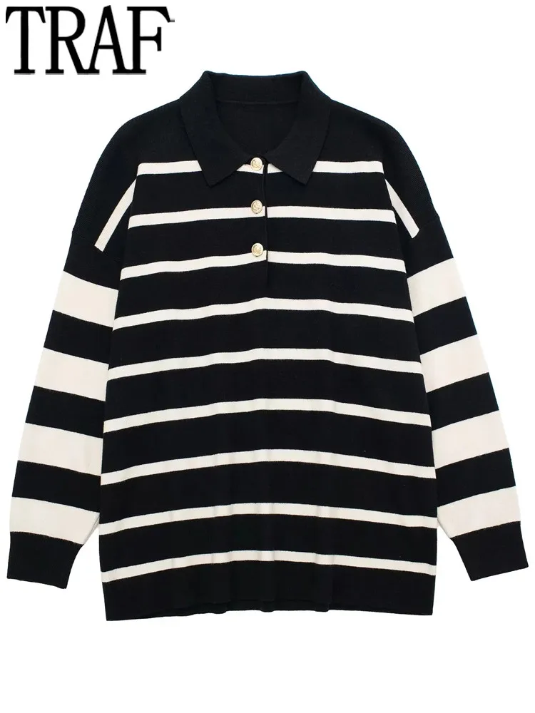 Женский трикотажный свитер в полоску, с длинным рукавом 
Женский трикотажный свитер в полоску, с длинным рукавом