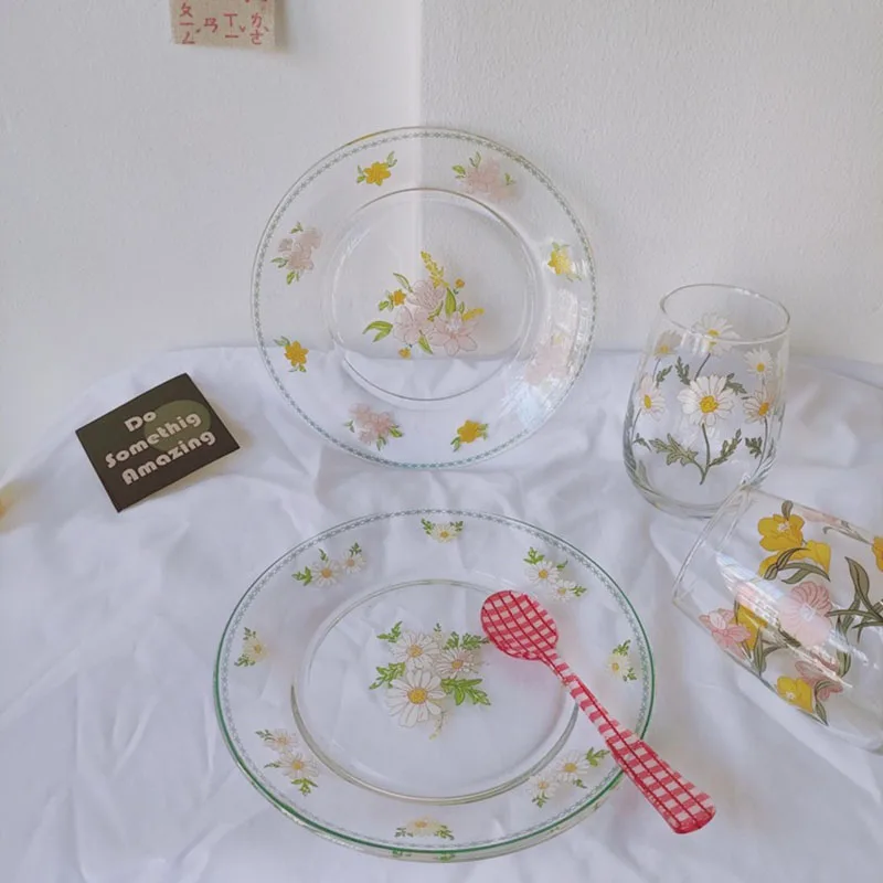 Small Dew Glass Plates Support Plate Sets Gateau Korean INS Style Girl Heart Flower Dessert Dish Fruit Salad Cake Plate Platos
Small Dew Glass Plates Support Plate Sets Gateau Korean INS Style Girl Heart Flower Dessert Dish Fruit Salad Cake Plate Platos