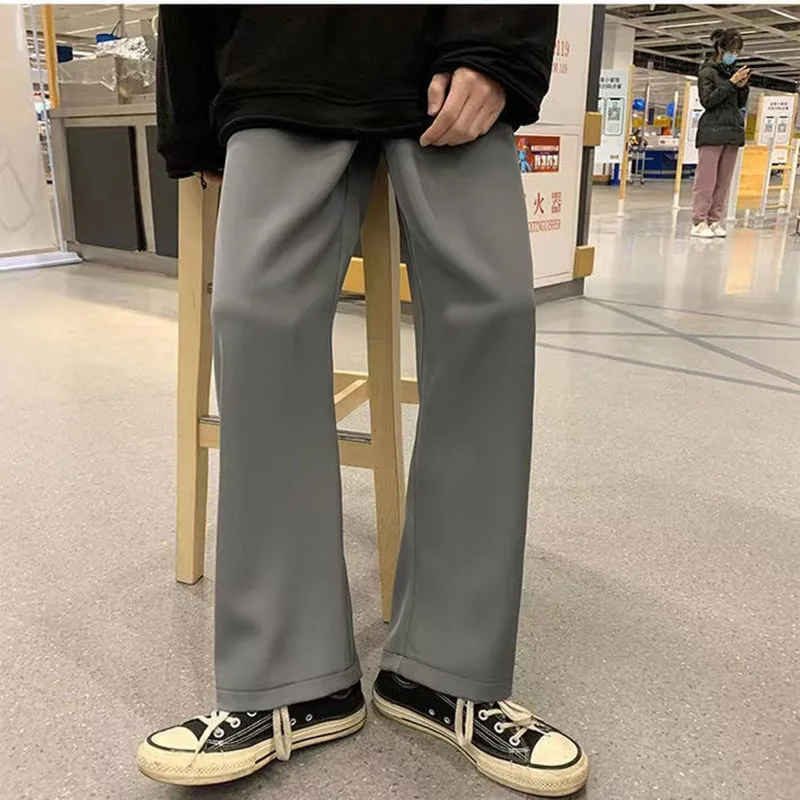 2022 Men's Solid Color Straight Pants Loose Popular Grey/white/black Color Casual Pants Streetwear Fashion Trend Trousers S-3XL
2022 Men's Solid Color Straight Pants Loose Popular Grey/white/black Color Casual Pants Streetwear Fashion Trend Trousers S-3XL