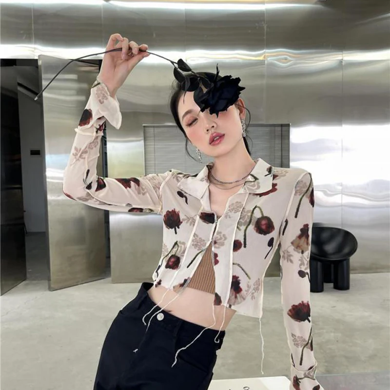 Vintage Floral Printing Lace Up Summer Korean Fashion Mesh Crop Tops Women Elegance Collared Long Sleeve Shirt 
Vintage Floral Printing Lace Up Summer Korean Fashion Mesh Crop Tops Women Elegance Collared Long Sleeve Shirt