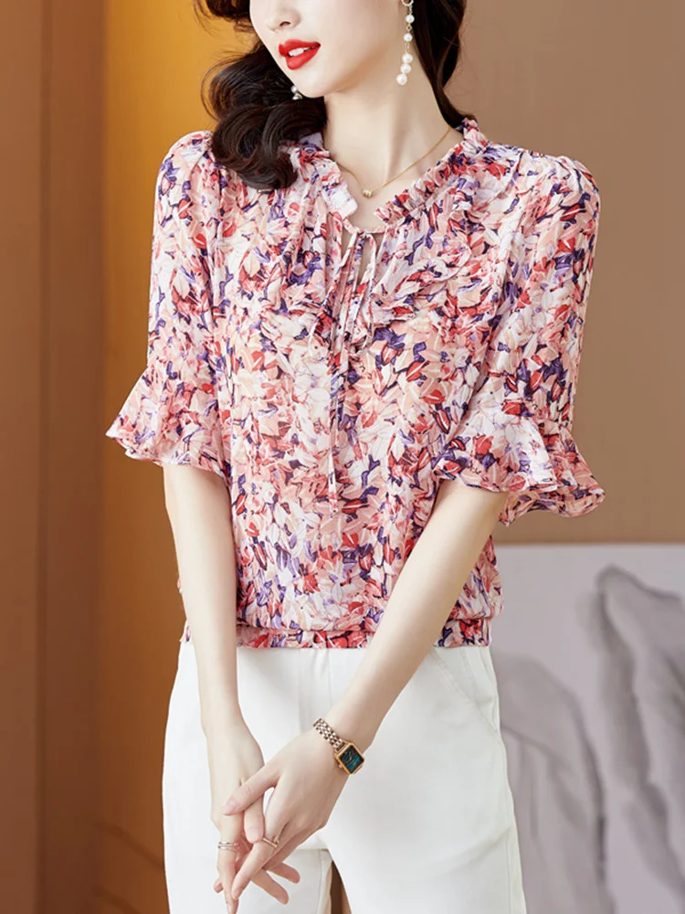 Blouse Women V-neck Floral Chiffon Women Shirts Blouses 2023 Summer Womens Tops Printing Flare Sleeve Shirt OL Woman Clothing
Blouse Women V-neck Floral Chiffon Women Shirts Blouses 2023 Summer Womens Tops Printing Flare Sleeve Shirt OL Woman Clothing