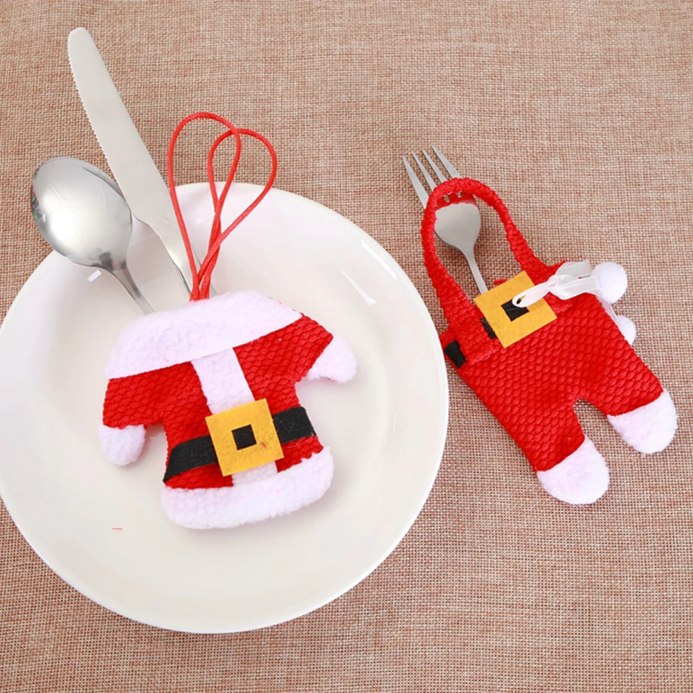 Christmas Decorations Tableware Holder Santa Calus Pant Shirt Fork Knife Cutlery Bag Hanging Xmas New Year Dinner Table Decor
Christmas Decorations Tableware Holder Santa Calus Pant Shirt Fork Knife Cutlery Bag Hanging Xmas New Year Dinner Table Decor