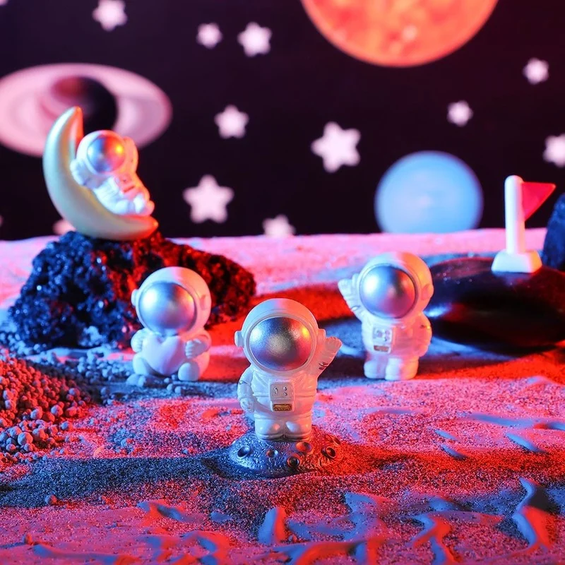 Resin Spaceman Sculpture Statue Model Space Astronaut Ornaments Modern Home Bookcase Desktop Decoration Creative Birthday Gift
Resin Spaceman Sculpture Statue Model Space Astronaut Ornaments Modern Home Bookcase Desktop Decoration Creative Birthday Gift
