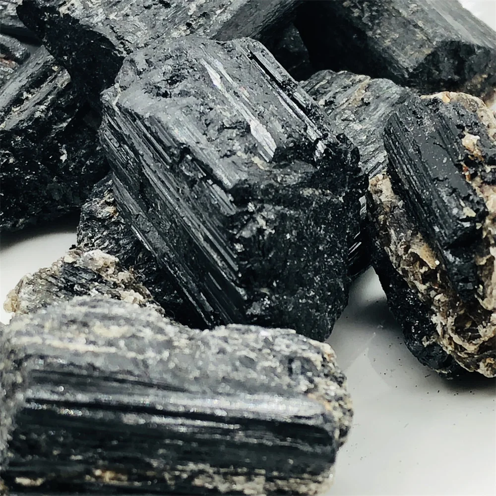 Natural Black Tourmaline Gravel Raw Gemstone Mineral Specimen Irregular Crystal Quartz Advanced Collection Eliminate Magnetism
Natural Black Tourmaline Gravel Raw Gemstone Mineral Specimen Irregular Crystal Quartz Advanced Collection Eliminate Magnetism