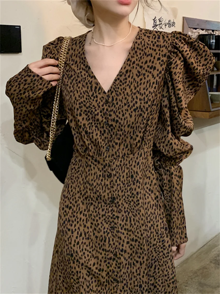HziriP Animal Printed V-Neck Sexy Women Dress Leopard 2022 Spring Fashion Casual New All Match Streetwear OL Lady Vestidos
HziriP Animal Printed V-Neck Sexy Women Dress Leopard 2022 Spring Fashion Casual New All Match Streetwear OL Lady Vestidos