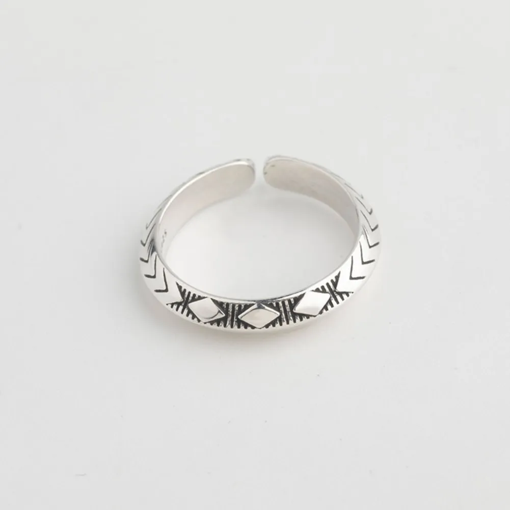 Japan and Korea Style New Sterling Silver Ring Girls Vintage Geometric Temperament Silver Finger Ring Personality Open Ornament
Japan and Korea Style New Sterling Silver Ring Girls Vintage Geometric Temperament Silver Finger Ring Personality Open Ornament