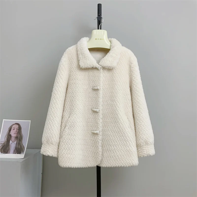 

genuine 100% wool Australia 2023 Winter Cow Horn Buckle Sheep Shearing One piece Fur Women Lamb Hair Stand Collar Korean Coat