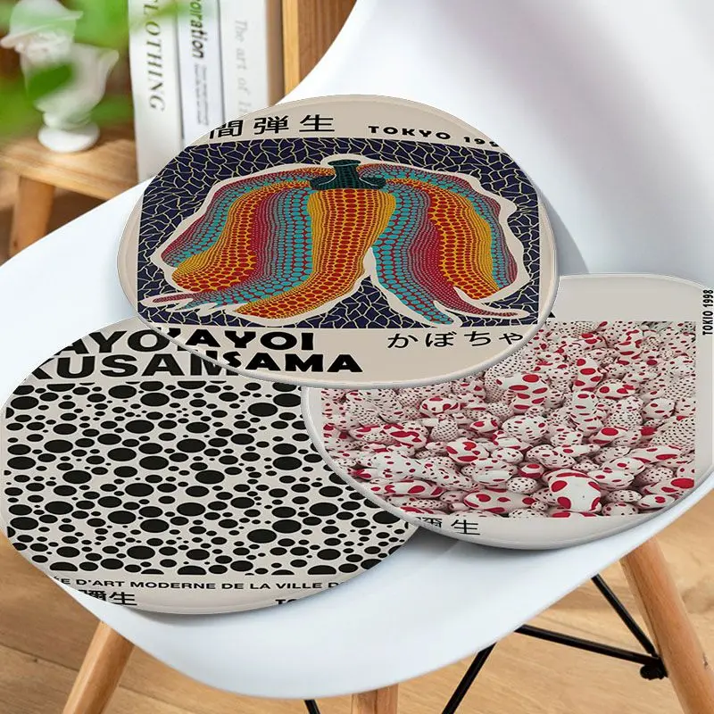 Yayoi Kusama Exhibition Art Plush Cushion Home Back Cushion Soft Comfortable 50x50cm Buttocks Pad
Yayoi Kusama Exhibition Art Plush Cushion Home Back Cushion Soft Comfortable 50x50cm Buttocks Pad