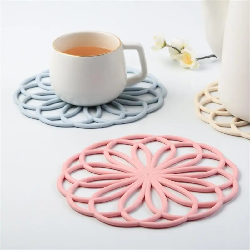 

Home Table Decor Insulation Mat Coaster Non-slip Hollow Pot Holder Cup Coasters Washable Multi-purpose Cup Bowl Placemat Tpr