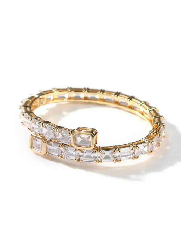 2022 New Hip Hop 12mm Aaa Cubic Zircon Baguette Bracelet Brass Top Quality Iced Out Bling Charm Adjustable Bangle Jewelry Mens
2022 New Hip Hop 12mm Aaa Cubic Zircon Baguette Bracelet Brass Top Quality Iced Out Bling Charm Adjustable Bangle Jewelry Mens