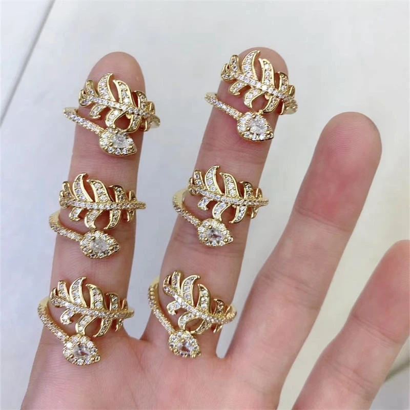 5Pcs Korean Unique Dainty Cute Stacking Leaf Zircon Finger Rings For Women Fashion Style Fashion Wedding Jewelry
5Pcs Korean Unique Dainty Cute Stacking Leaf Zircon Finger Rings For Women Fashion Style Fashion Wedding Jewelry