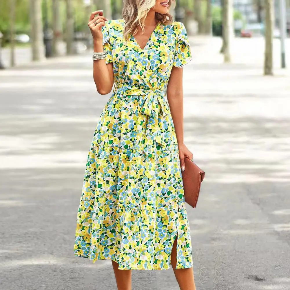 Women Summer Dress Flower Print A-line Loose Hem Lady Dress Patchwork Short Sleeves Dress Irregular Split Hem Lace Up Midi Dress
Women Summer Dress Flower Print A-line Loose Hem Lady Dress Patchwork Short Sleeves Dress Irregular Split Hem Lace Up Midi Dress