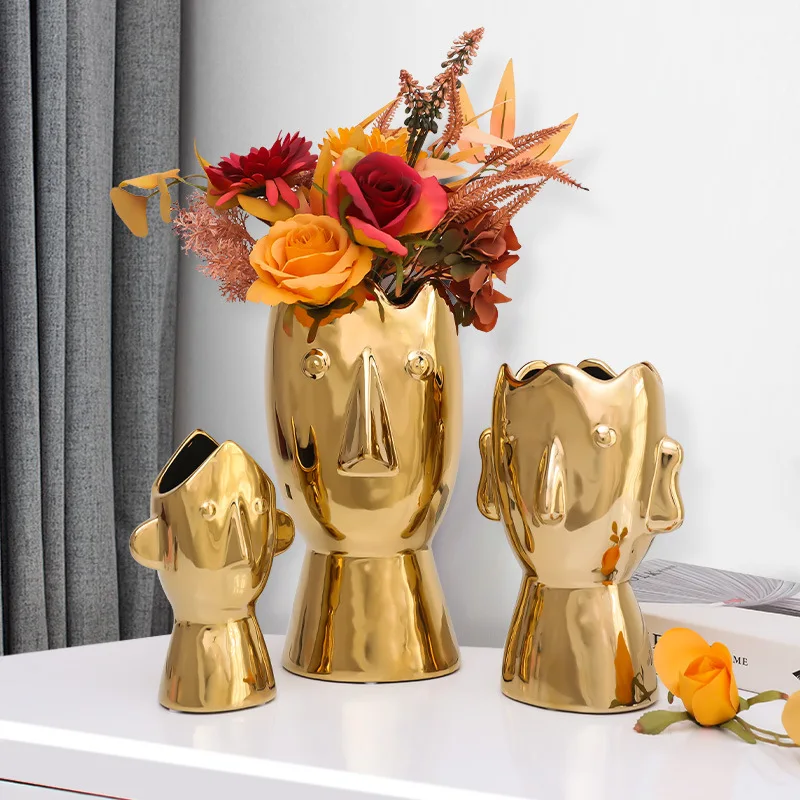 Nordic Light Luxury Creative Face Drawing Ceramic Vase Dining Table Living Room Coffee Table Hydroponic Dried Flowers Domestic O
Nordic Light Luxury Creative Face Drawing Ceramic Vase Dining Table Living Room Coffee Table Hydroponic Dried Flowers Domestic O