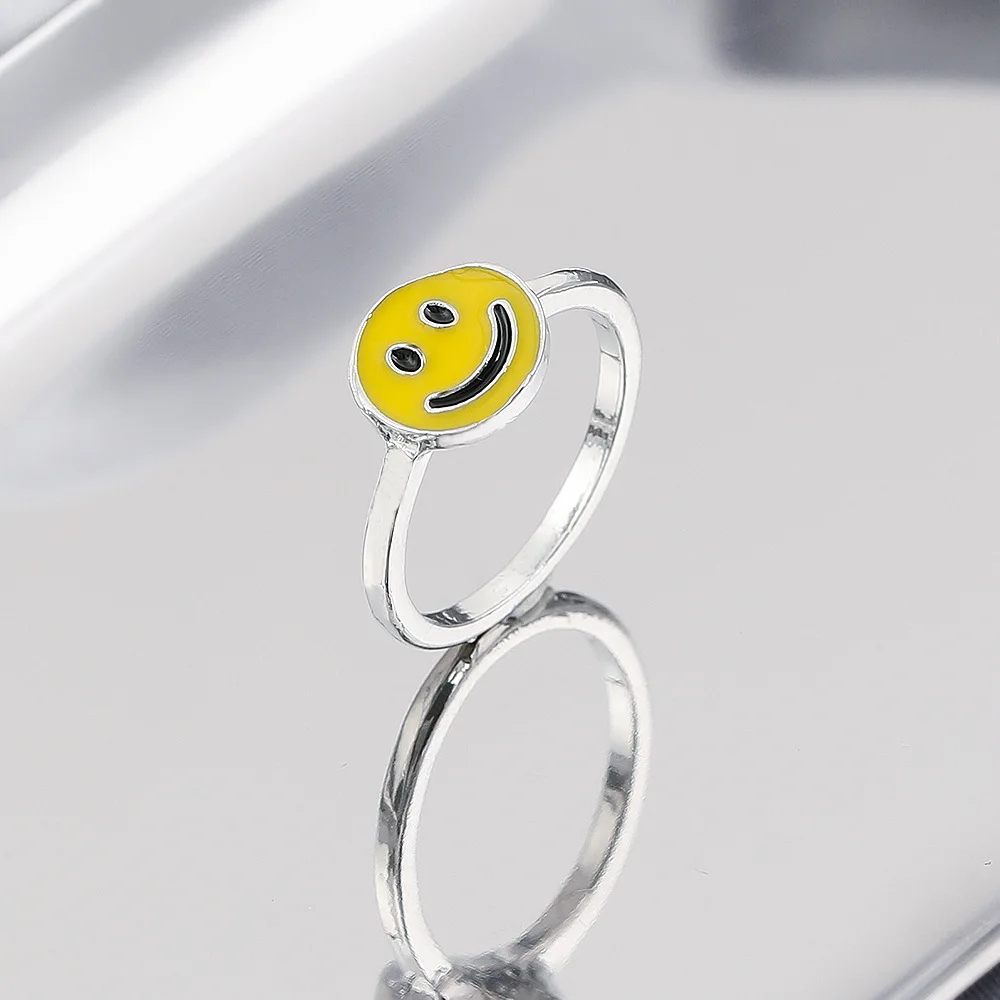 Fashion INS Enamel Ring Simple Style Popular Temperament Ladies Smiley Ring Alloy Jewelry Wholesale Direct Sales
Fashion INS Enamel Ring Simple Style Popular Temperament Ladies Smiley Ring Alloy Jewelry Wholesale Direct Sales